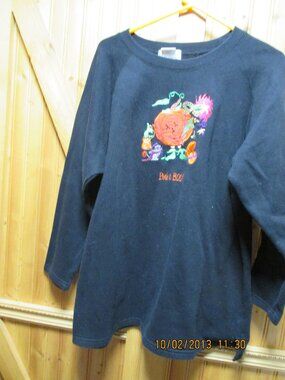 quacker factory halloween sweatshirt 1 x